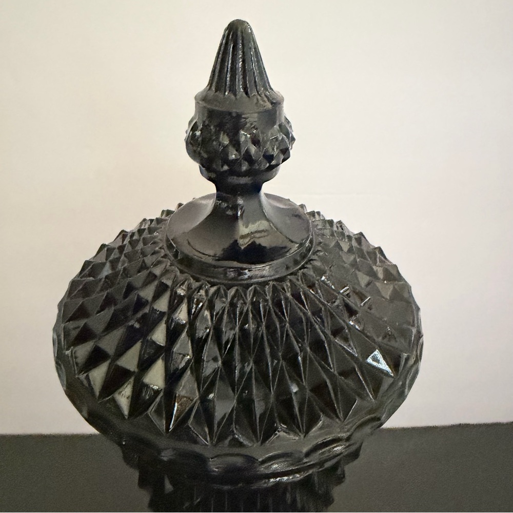 VTG Black Indiana Glass Diamond Point Covered Jar 15,5” - Picture 14 of 16